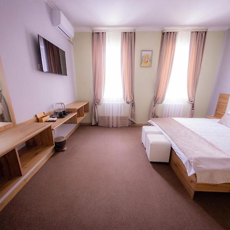 As Inn Hotel Karagandy Екстериор снимка